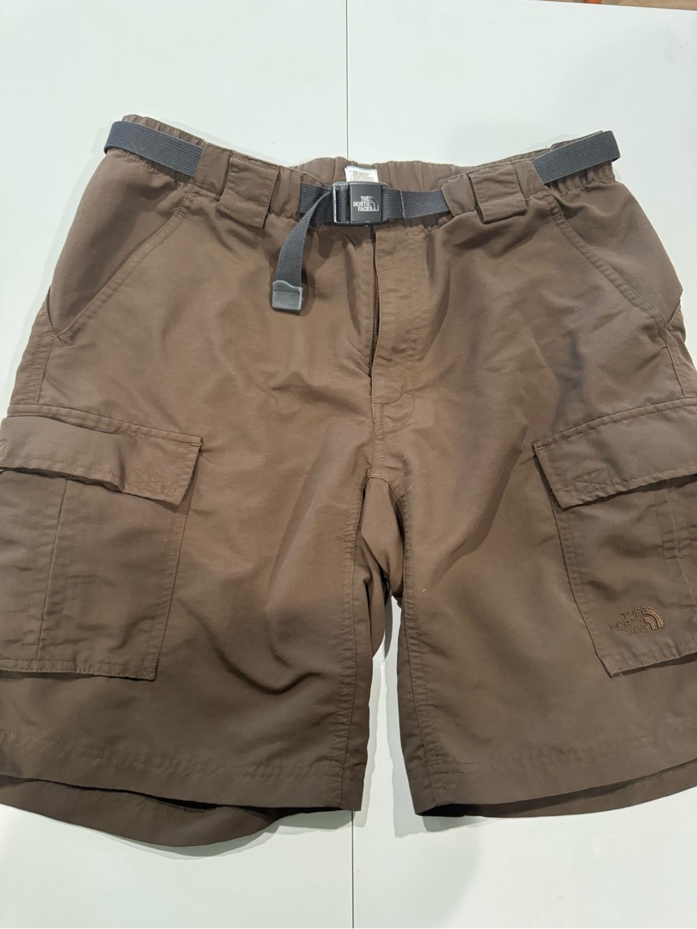The North Face Brown Men’s Cargo Shorts with Webbing Belt Size Large